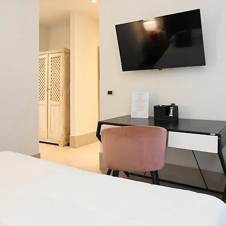 ゲストハウス Relais Palazzo Duomo ノーラ